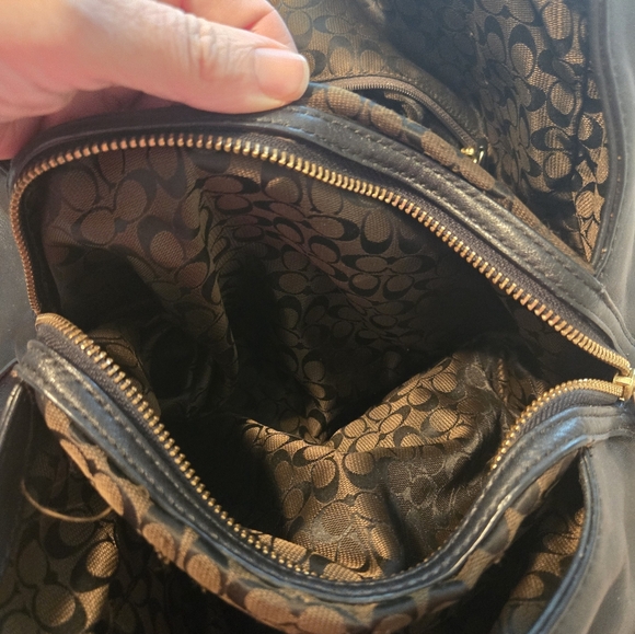 VGUC Coach Madison Carlyle bag - Picture 12 of 12